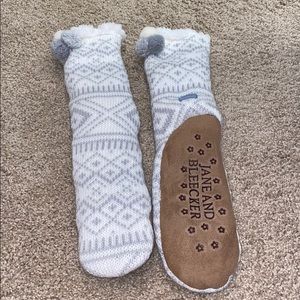 Grey and White Jane and Bleecker Knit Slippers